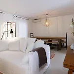 Con Encanto, Relajante, Centrica Fuengirola