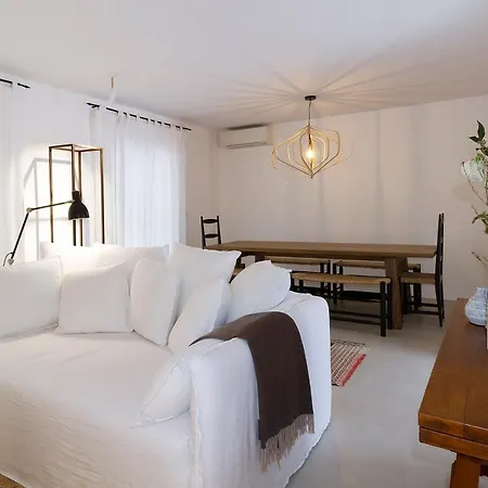 Con Encanto, Relajante, Centrica Fuengirola