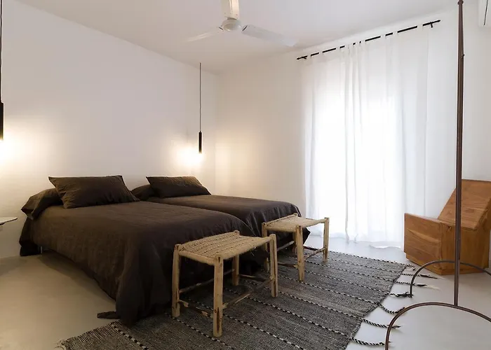 Con Encanto, Relajante, Centrica *